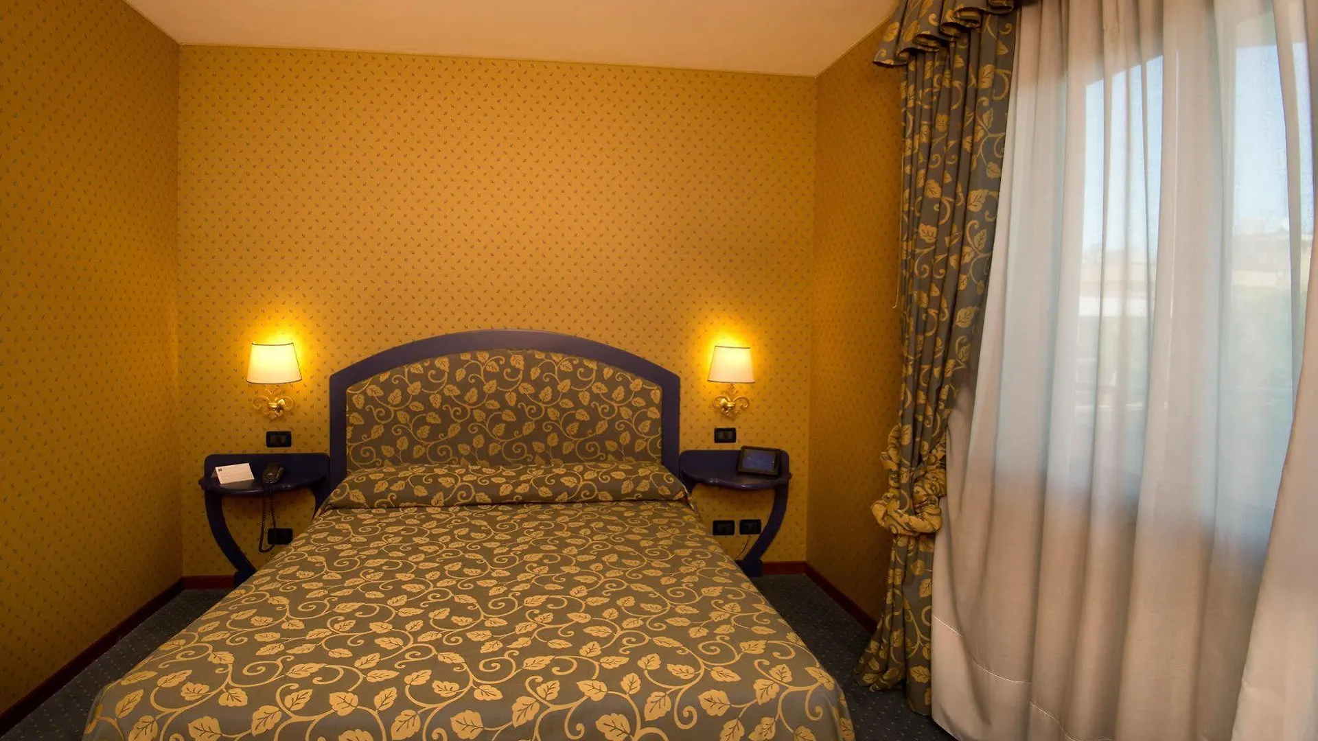 Residence Aparthotel Blanc Et Trois Roma